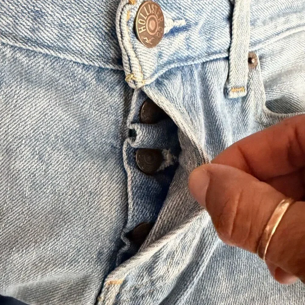 Hollister Classic Button Fly Skinny Jeans Size 32